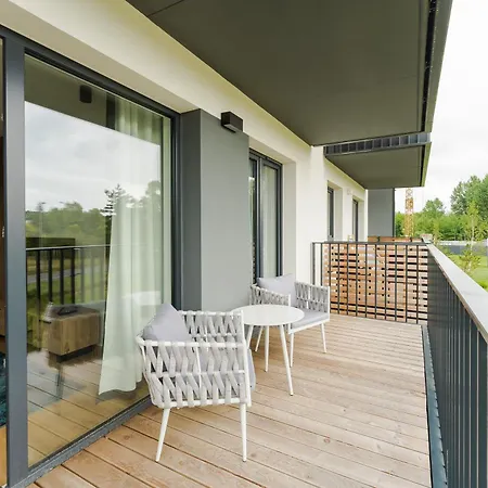 Apartment Birds Surfingbird *